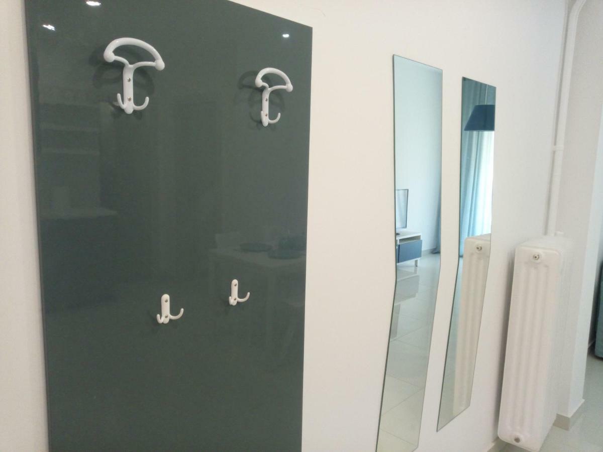 New Apartment Near Metro Larissis In The Centre Of Atenas Exterior foto