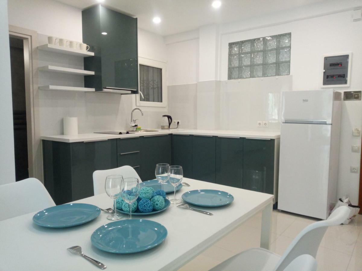New Apartment Near Metro Larissis In The Centre Of Atenas Exterior foto